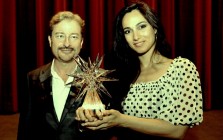 Donor and CEO of Artdeluxe Robert Hofferer with Asli Bayram l Photo Stanislaw Zelasko